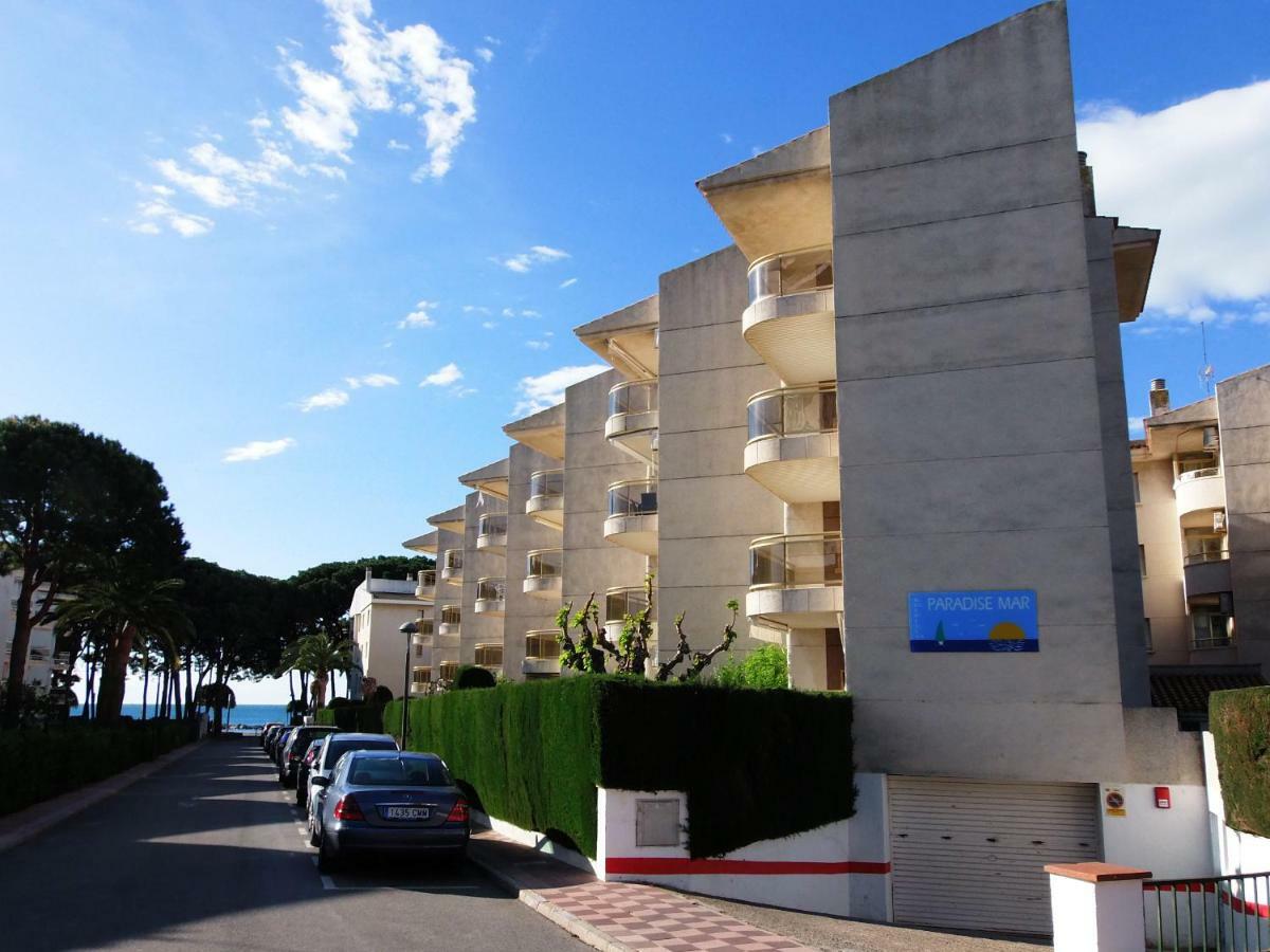 100M2 Big Apartment Private Garden And Pool/ 100M2 Gran Apartamento Jardin Privado Y Piscina / Acogedor Apartamento En Zona Tranquila Y Agradable カンブリルス エクステリア 写真