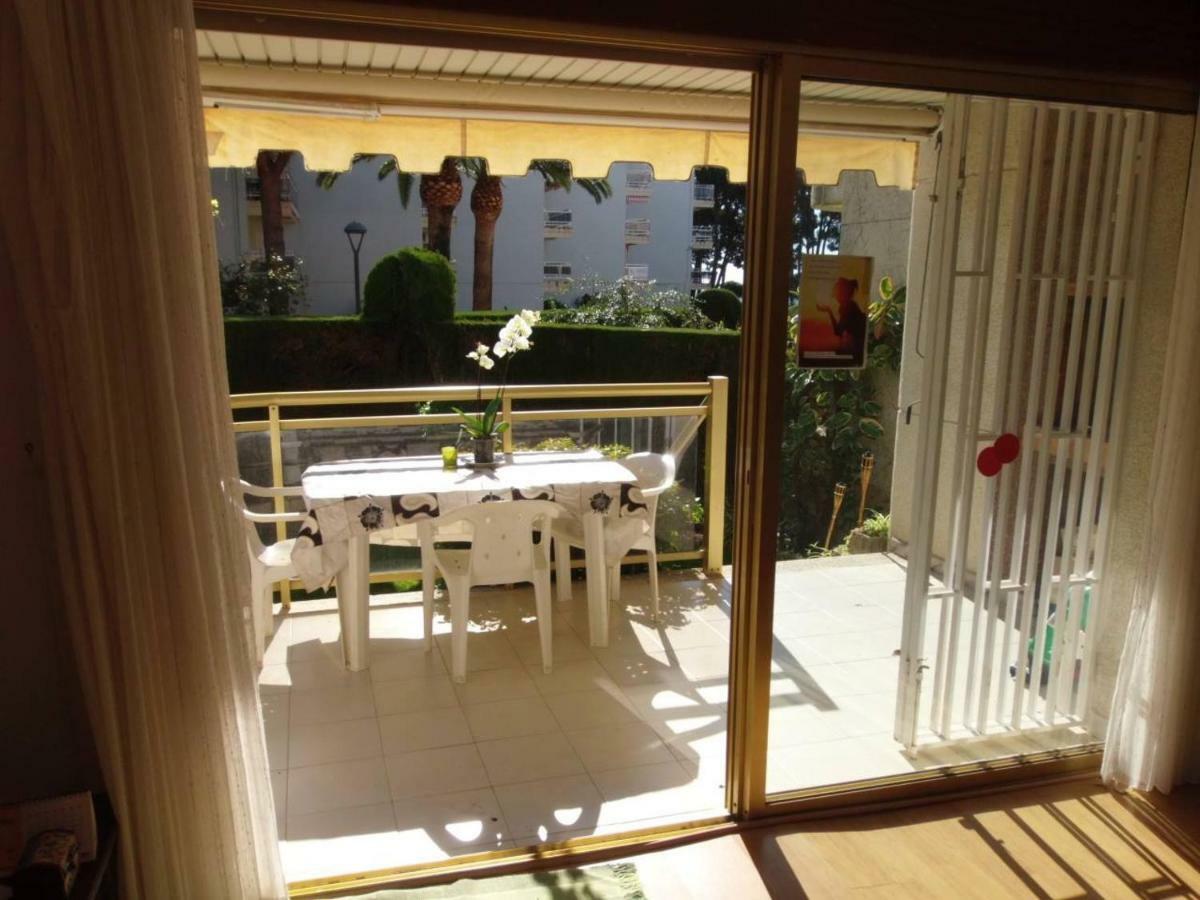 100M2 Big Apartment Private Garden And Pool/ 100M2 Gran Apartamento Jardin Privado Y Piscina / Acogedor Apartamento En Zona Tranquila Y Agradable カンブリルス エクステリア 写真