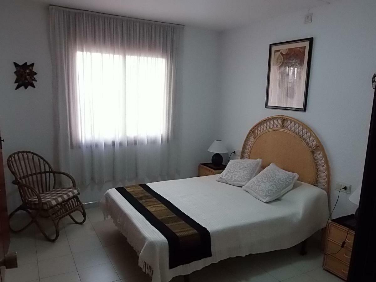 100M2 Big Apartment Private Garden And Pool/ 100M2 Gran Apartamento Jardin Privado Y Piscina / Acogedor Apartamento En Zona Tranquila Y Agradable カンブリルス エクステリア 写真
